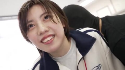 【新田好実】スレンダーな美尻ショートカット美少女がオフィスで大胆なフェラ奉仕！
